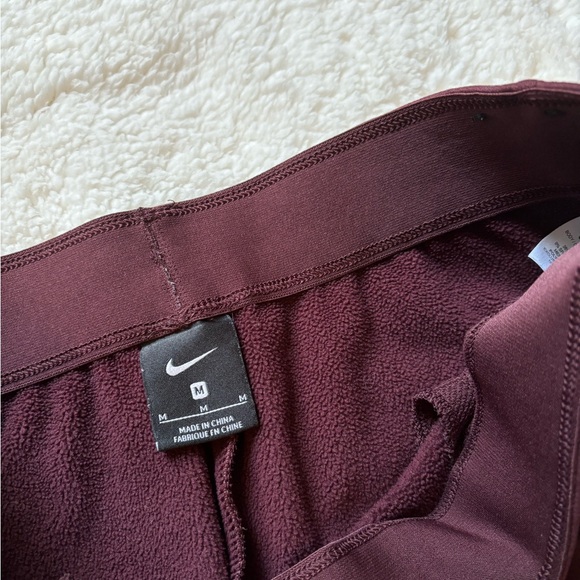 Nike Logo Maroon Drawstring Sweatpants - Picture 6 of 6
